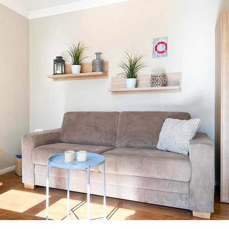 Ferienhaus Am Deich Wohnung 02 Больтенхаген Экстерьер фото